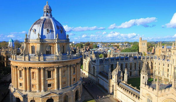 Đại học Oxford, nơi các bạn học sinh sẽ dành 2 tuần học tập và sinh hoạt nội trú