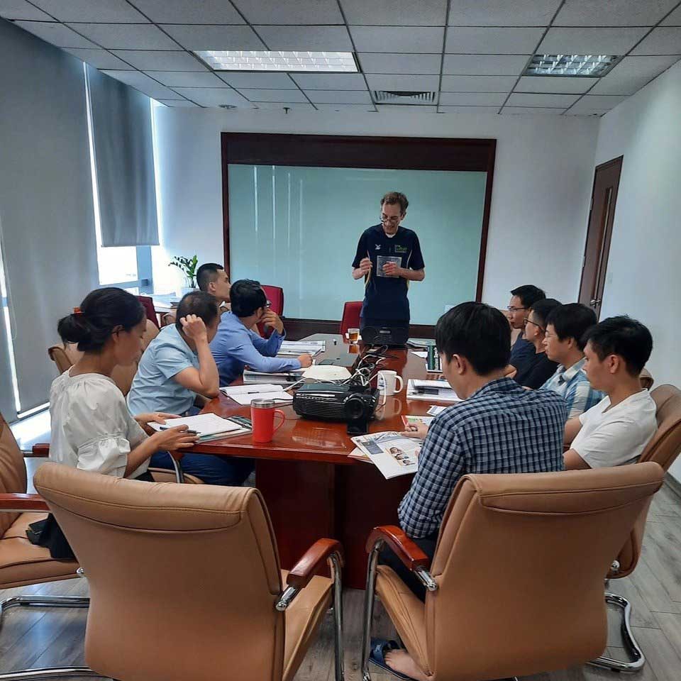 lớp doanh nghiệp OEA Vietnam